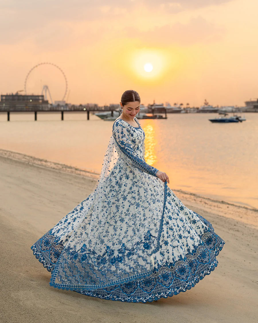 Faiza Saqlain Jehona