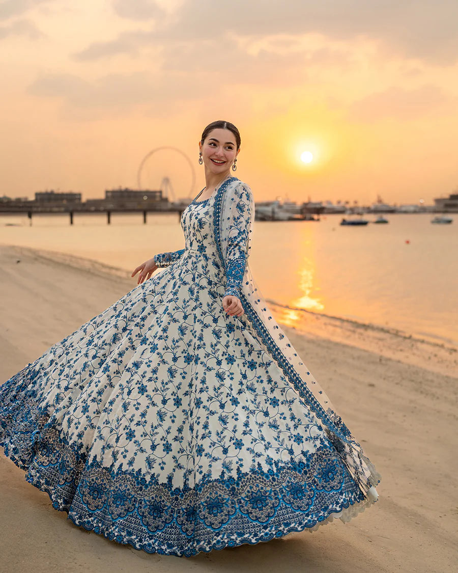 Faiza Saqlain Jehona