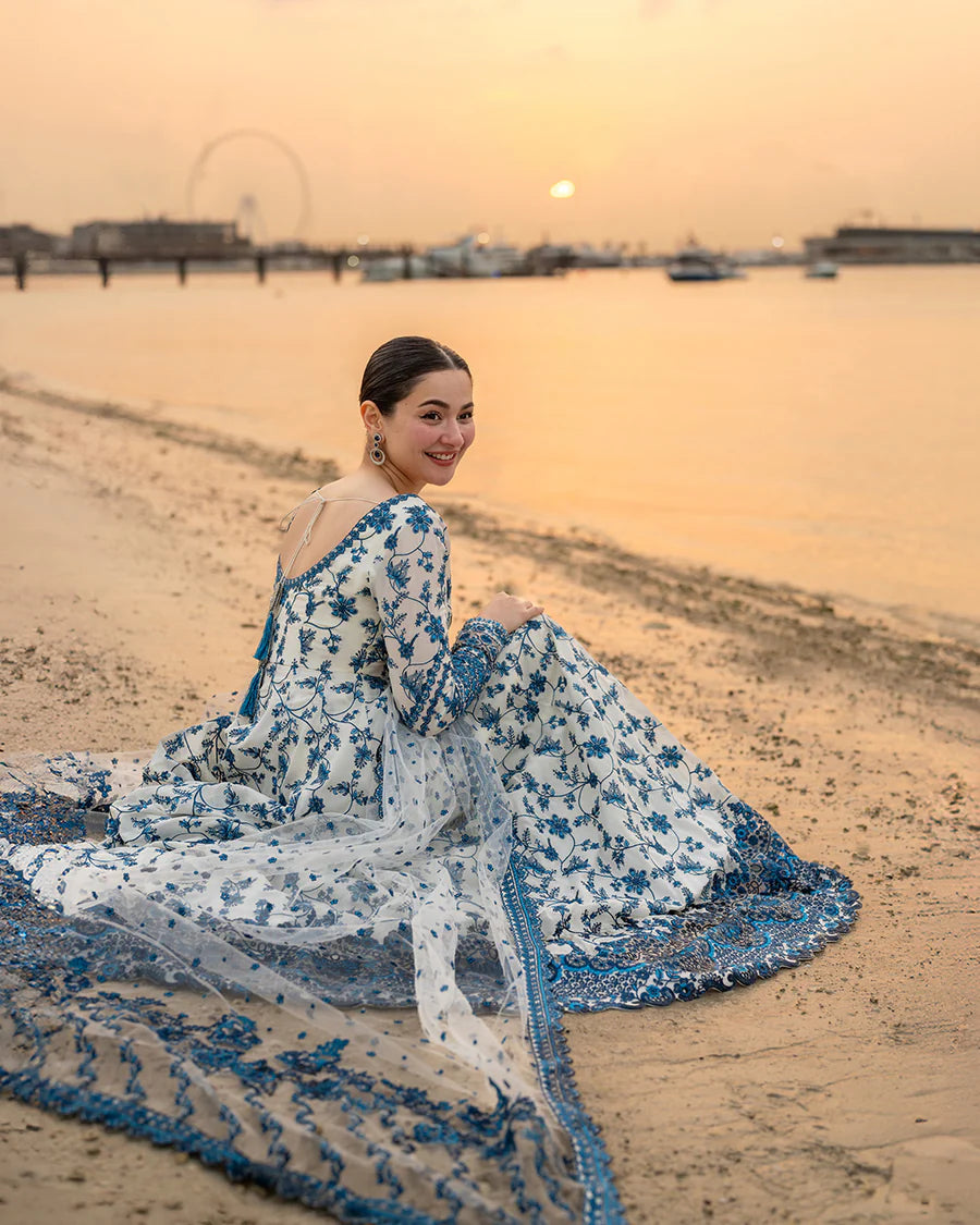 Faiza Saqlain Jehona